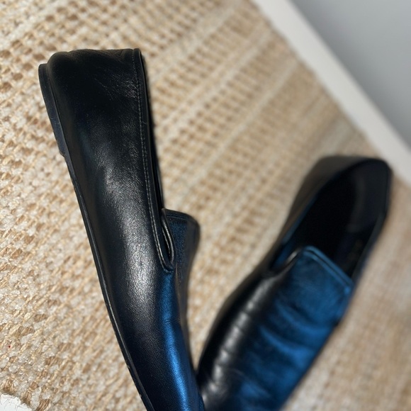 Everlane Day Loafer Modern Slipper Comfort Black Leather Women's Size 8.5 Office - Picture 5 of 10